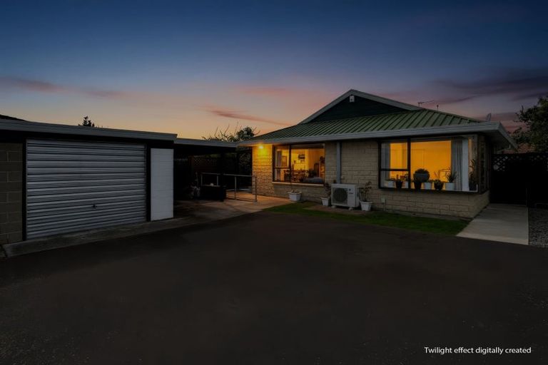 Photo of property in 2/244 Main Road North, Redwood, Christchurch, 8051