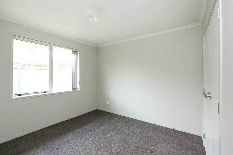 Photo of property in 17c Meeanee Road, Taradale, Napier, 4112
