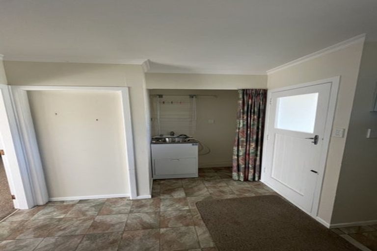 Photo of property in 4/93 Ruahine Street, Roslyn, Palmerston North, 4414