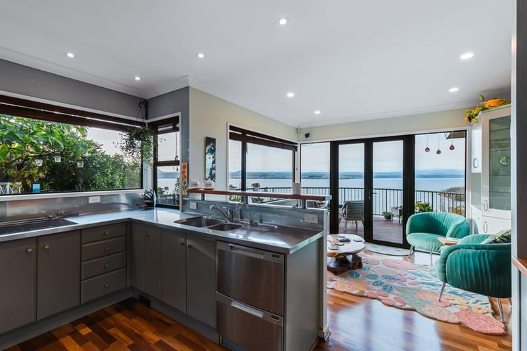 Photo of property in 2/71 Wakeman Road, Acacia Bay, Taupo, 3330