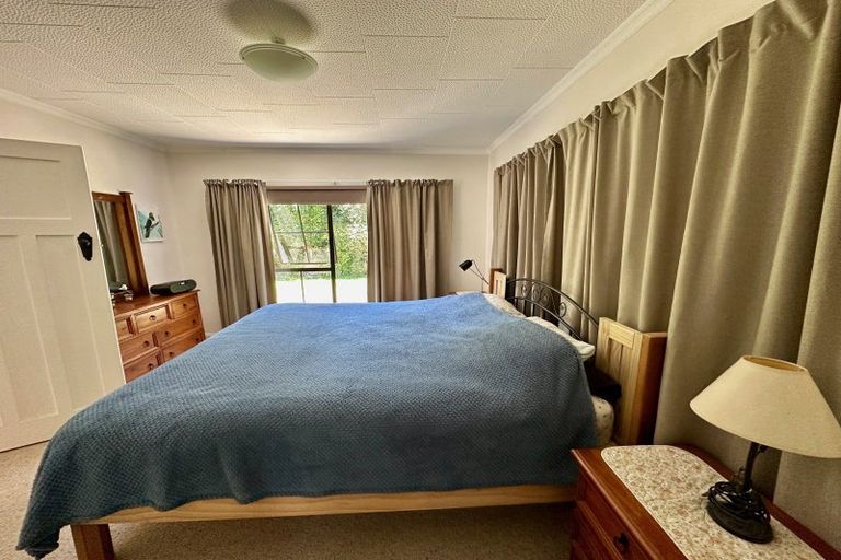 Photo of property in 69 Oparara Road, Karamea, 7893