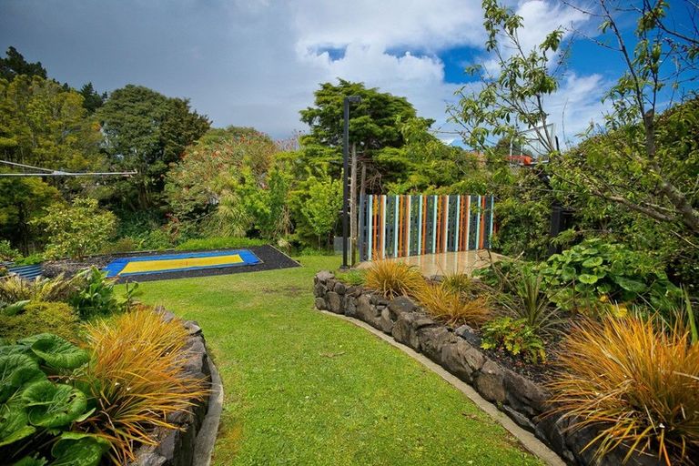 Photo of property in 103 Moa Road, Point Chevalier, Auckland, 1022
