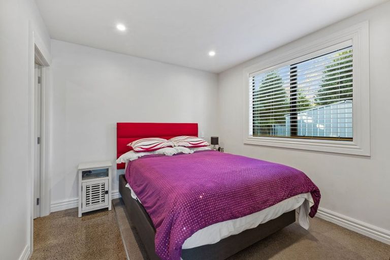 Photo of property in 39 Belt Road, Moturoa, New Plymouth, 4310