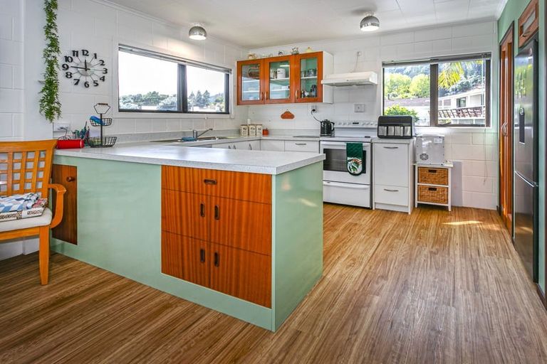 Photo of property in 6 Springfield Avenue, Ngarimu Bay, Thames, 3575