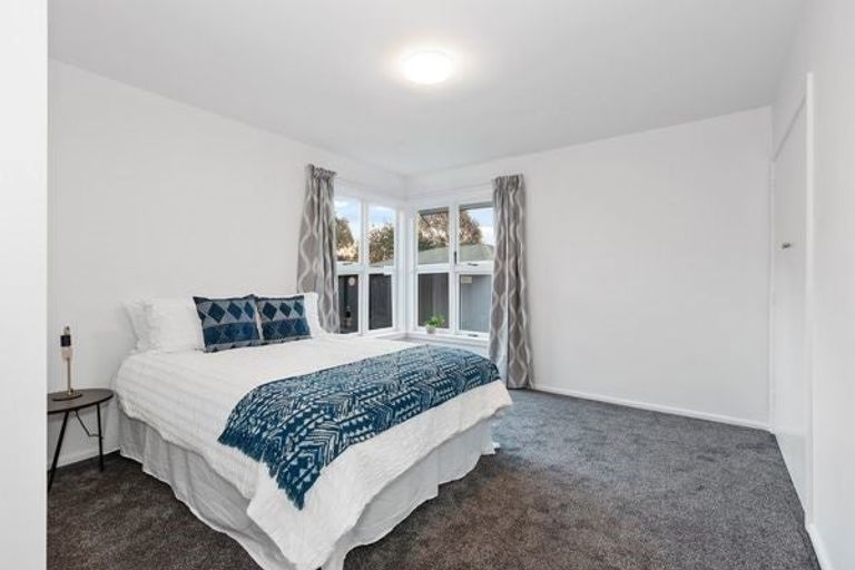 Photo of property in 38 Springbank Street, Bryndwr, Christchurch, 8053