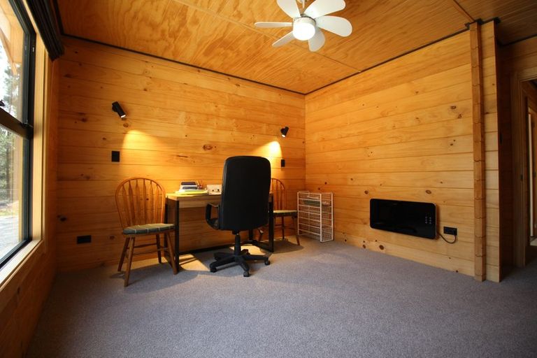 Photo of property in 390d Letts Gully Road, Letts Gully, Alexandra, 9393