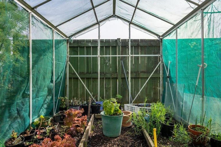 Photo of property in 2 Shelley Crescent, Stoke, Nelson, 7011