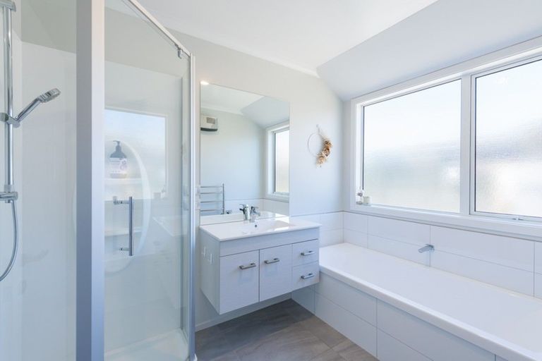 Photo of property in 29 Leicester Street, Stoke, Nelson, 7011