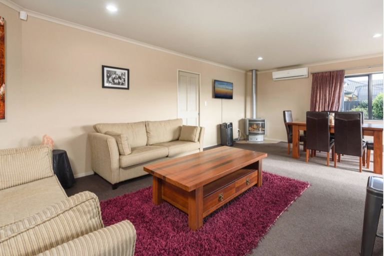 Photo of property in 16 Marick Place, Papamoa Beach, Papamoa, 3118