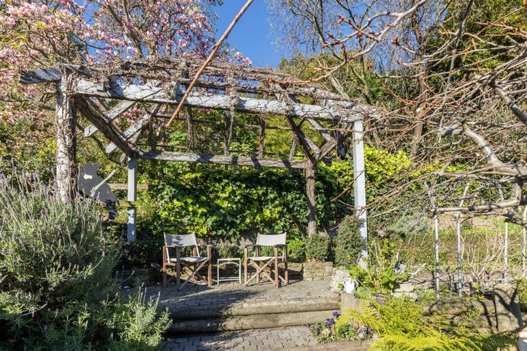 Photo of property in 3 Hooker Avenue, Hospital Hill, Napier, 4110