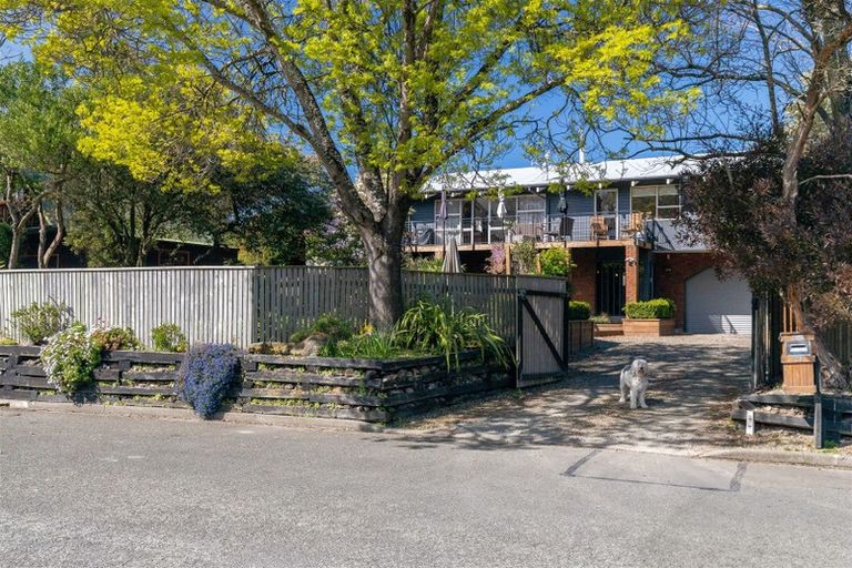 Photo of property in 28 Palatine Terrace, Huntsbury, Christchurch, 8022