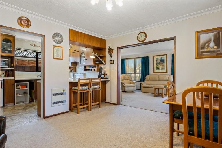 Photo of property in 18 Ansonby Street, Russley, Christchurch, 8042