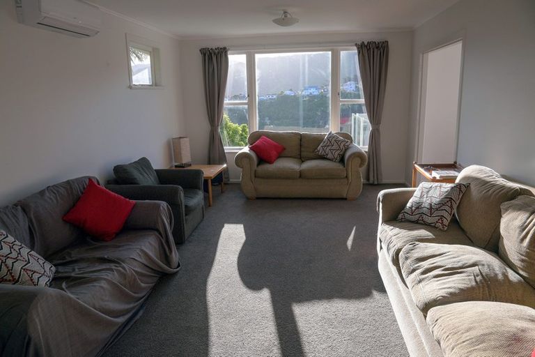 Photo of property in 12 Coleridge Street, Brooklyn, Wellington, 6021