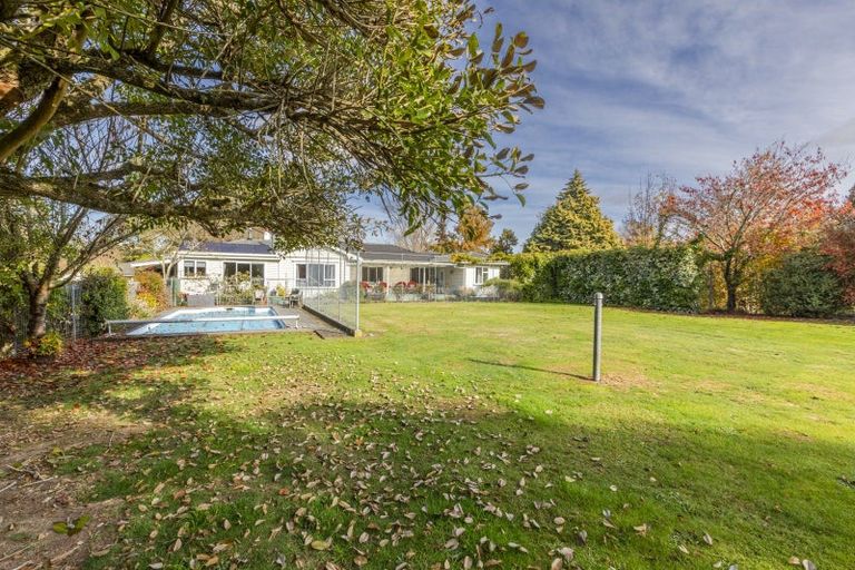 Photo of property in 12 Ireland Road, Waipawa, Otane, 4277