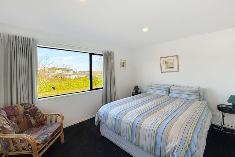 Photo of property in 1/3 Provincial Road, Halswell, Christchurch, 8025