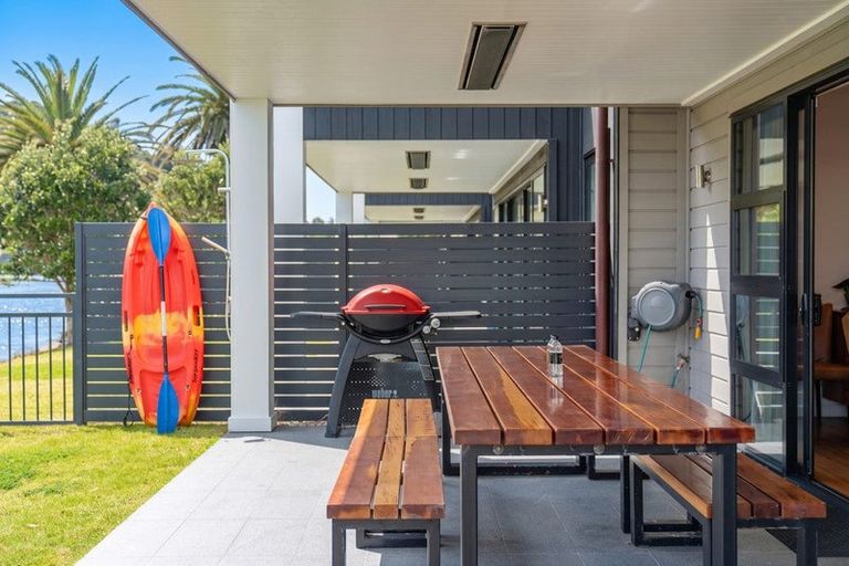 Photo of property in 16/6 The Marina, Tairua, 3508