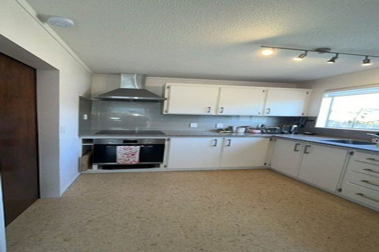 Photo of property in 6a Awamutu Grove, Waiwhetu, Lower Hutt, 5010