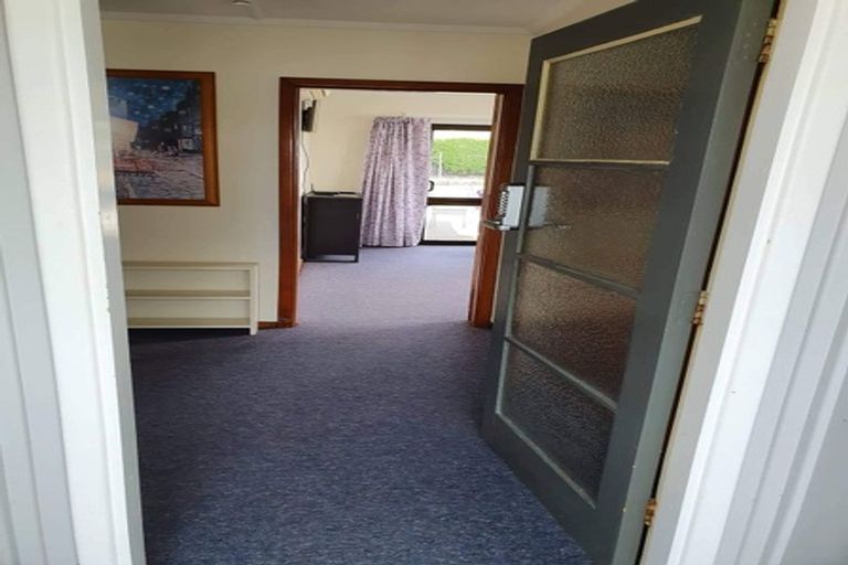 Photo of property in 10 Robertson Street, Oamaru North, Oamaru, 9400