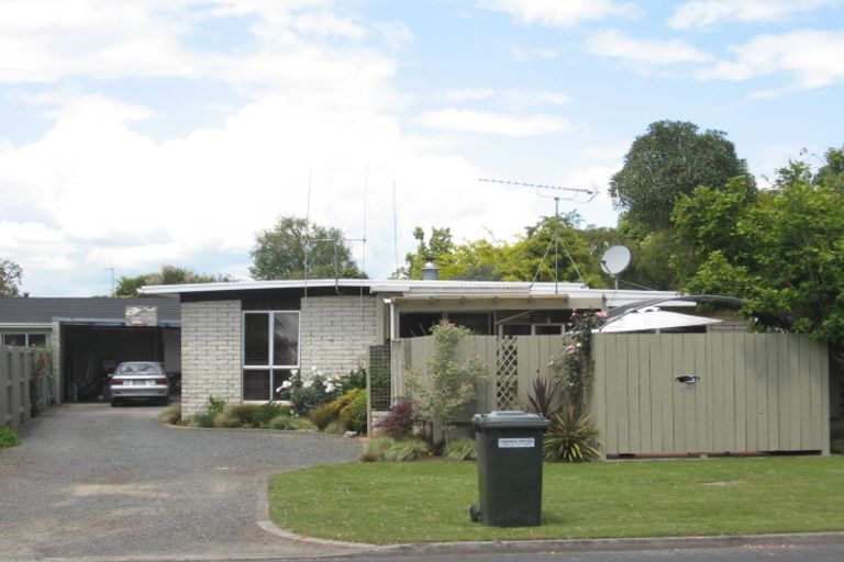 Photo of property in 290 Shakespeare Street, Leamington, Cambridge, 3432