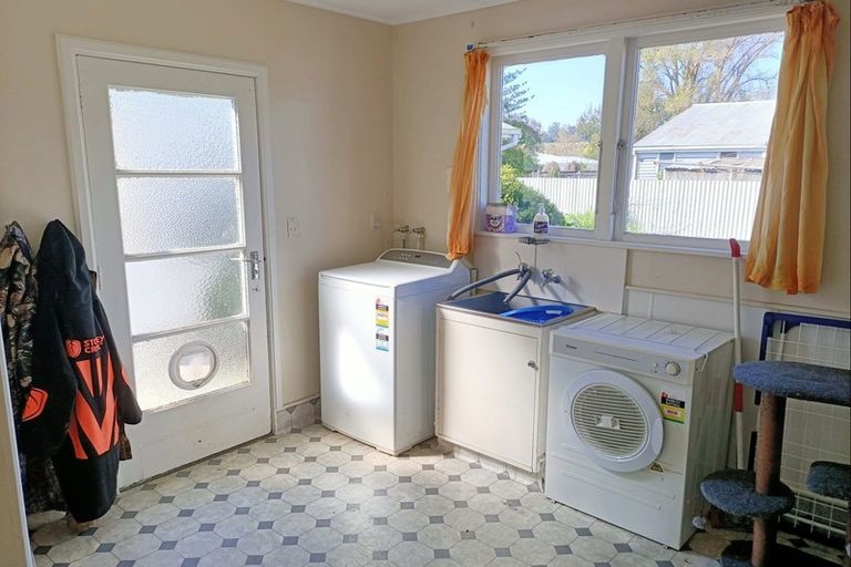 Photo of property in 21 Apatu Street, Wairoa, 4108