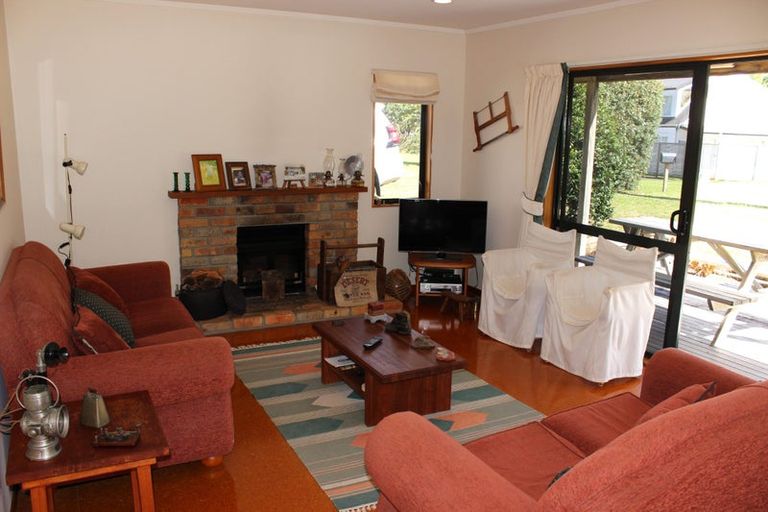 Photo of property in 119 Rimu Place, Matarangi, Whitianga, 3592