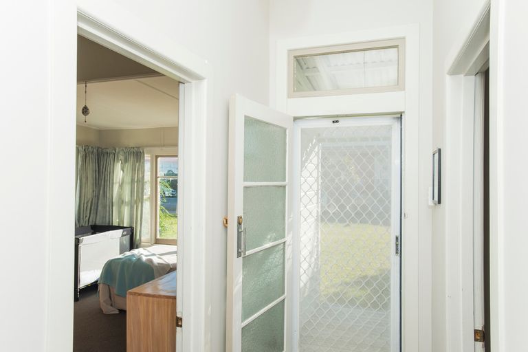 Photo of property in 56 Awapuni Road, Awapuni, Gisborne, 4010