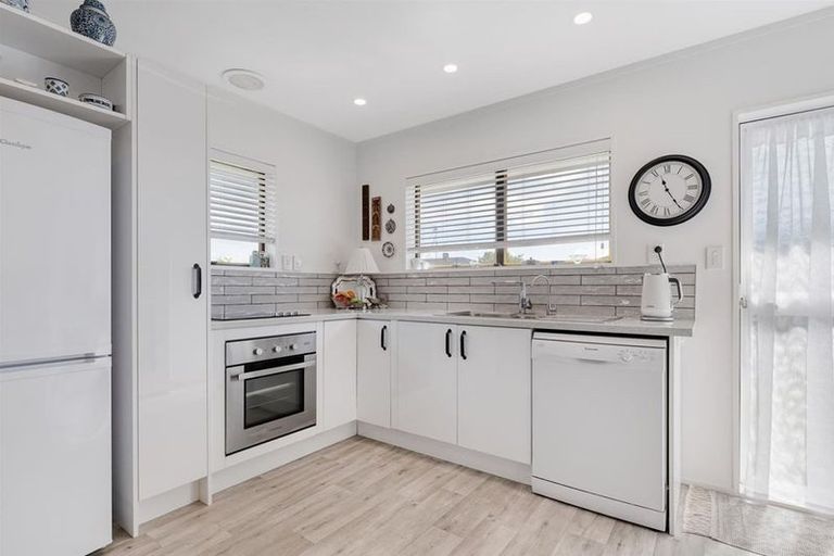 Photo of property in 12/3 Stewart Street, Te Puke, 3119