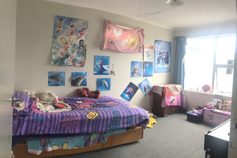 Photo of property in 65 Bradshaw Street, South Dunedin, Dunedin, 9012