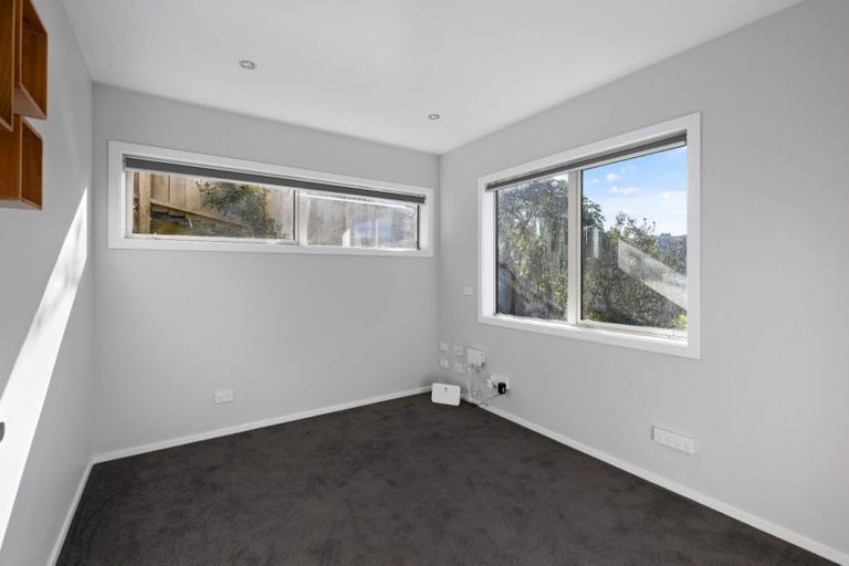 Photo of property in 77a Makara Road, Karori, Wellington, 6012