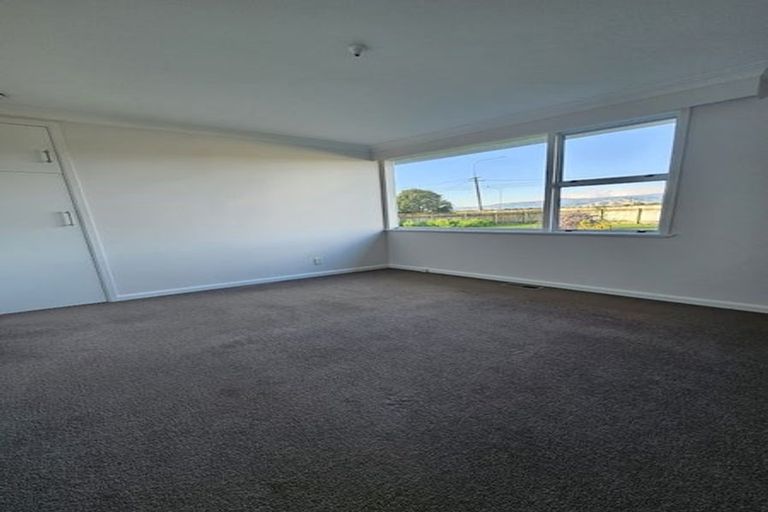 Photo of property in 903 State Highway 1, Te Horo, Otaki, 5581