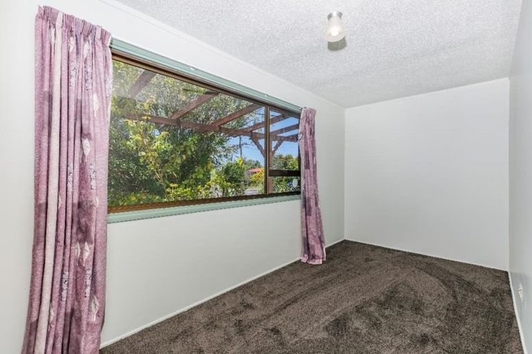 Photo of property in 107 Sunrise Avenue, Murrays Bay, Auckland, 0630