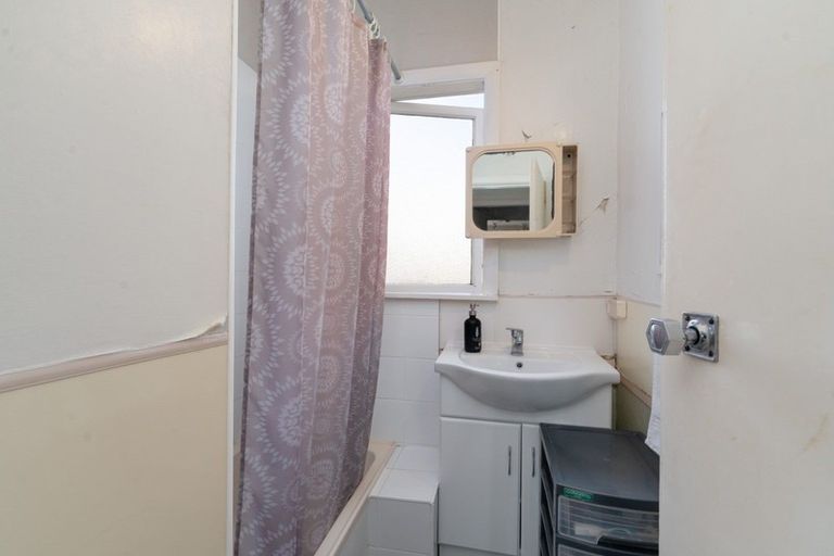 Photo of property in 85 Moana Street, Otaki Beach, Otaki, 5512