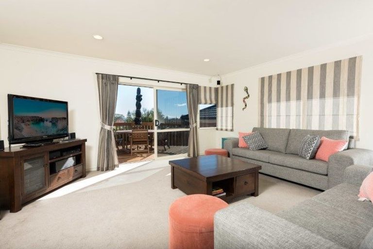 Photo of property in 3 La Sendero Way, Bethlehem, Tauranga, 3110