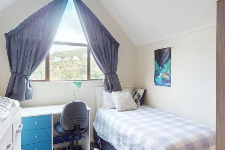 Photo of property in 51 David Crescent, Karori, Wellington, 6012