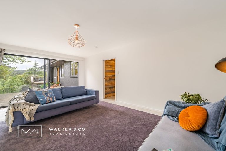 Photo of property in 48 Jocelyn Crescent, Pinehaven, Upper Hutt, 5019