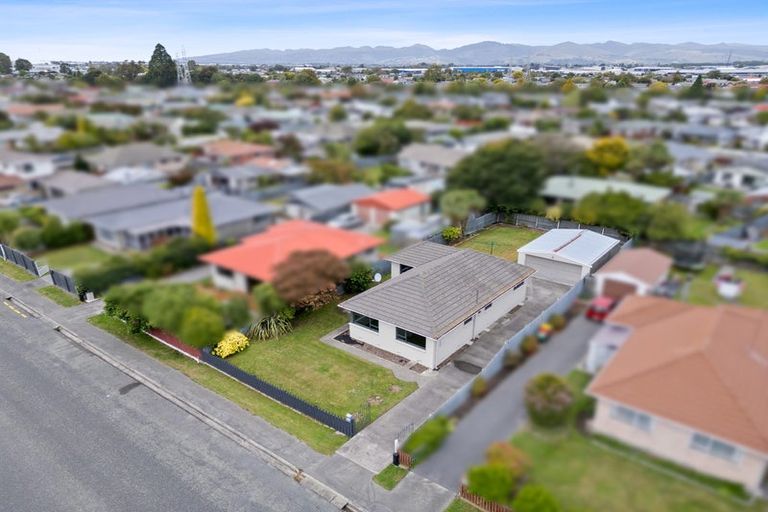 Photo of property in 84 Foremans Road, Islington, Christchurch, 8042