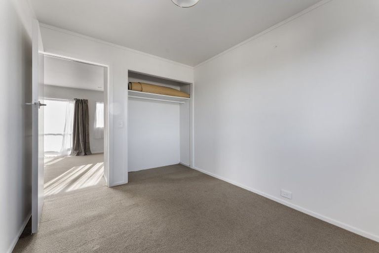 Photo of property in 24 Aotea Street, Castlecliff, Whanganui, 4501