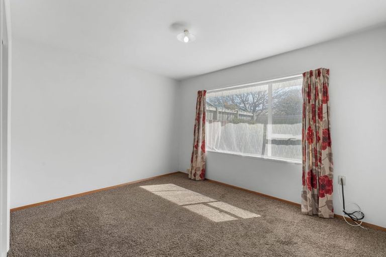 Photo of property in 2/674 Ferry Road, Woolston, Christchurch, 8023
