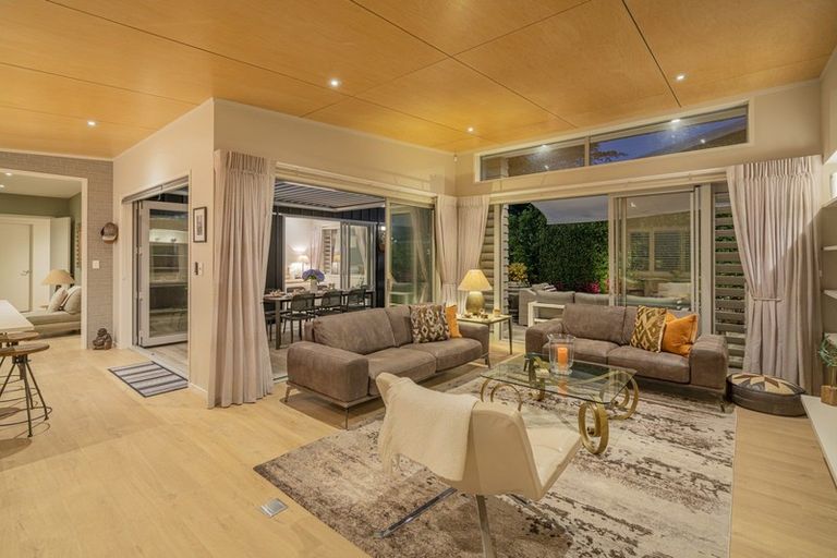 Photo of property in 3a Grange Road, Hahei, Whitianga, 3591