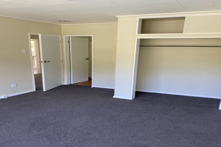 Photo of property in 105b Kamahi Street, Stokes Valley, Lower Hutt, 5019