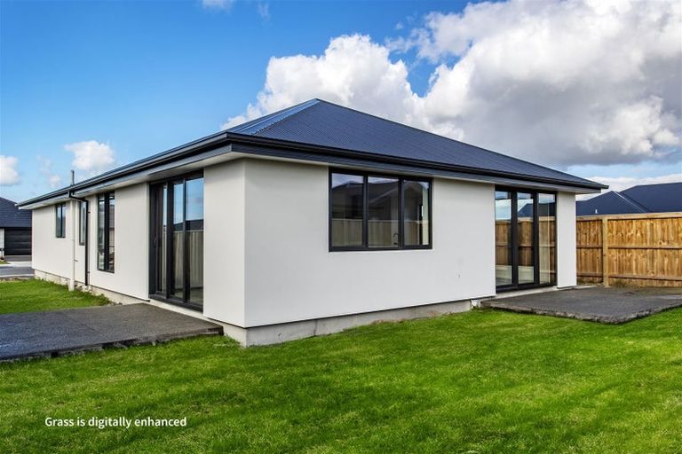 Photo of property in 11 Henshaw Street, Woodend, 7610