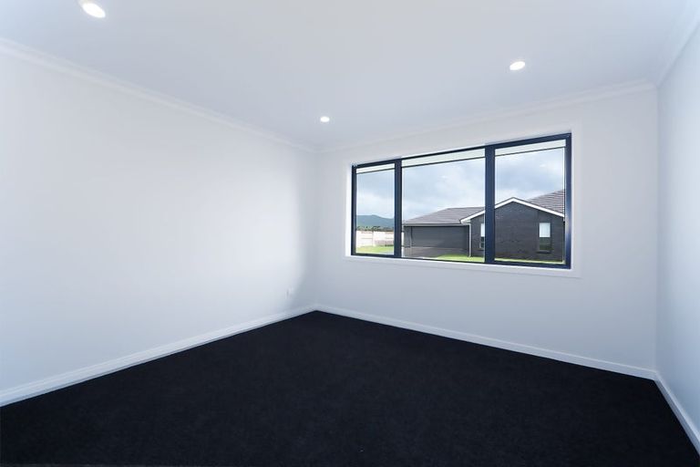 Photo of property in 35 Admiralty Drive, Haruru, 0204