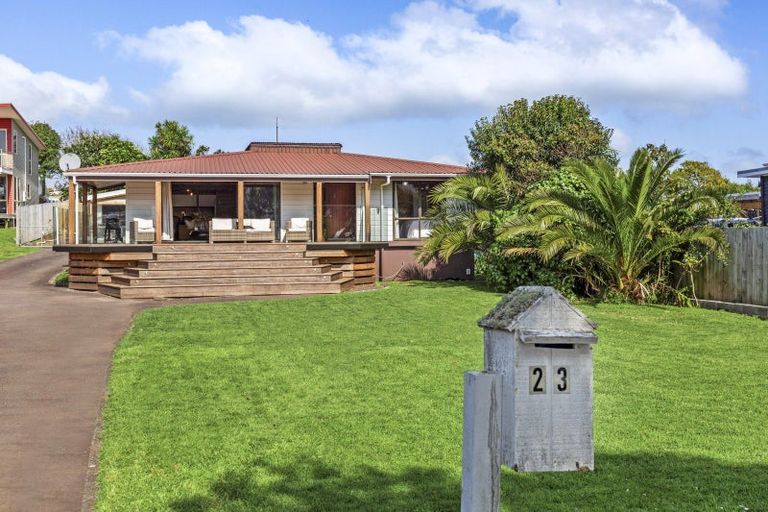 Photo of property in 23 Cliff Street, Raglan, 3225