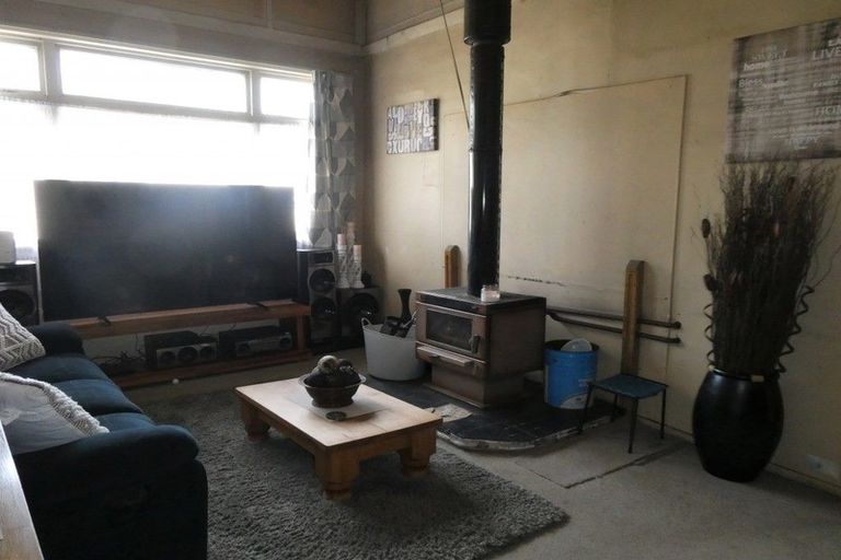 Photo of property in 30 Blake Street, Blaketown, Greymouth, 7805