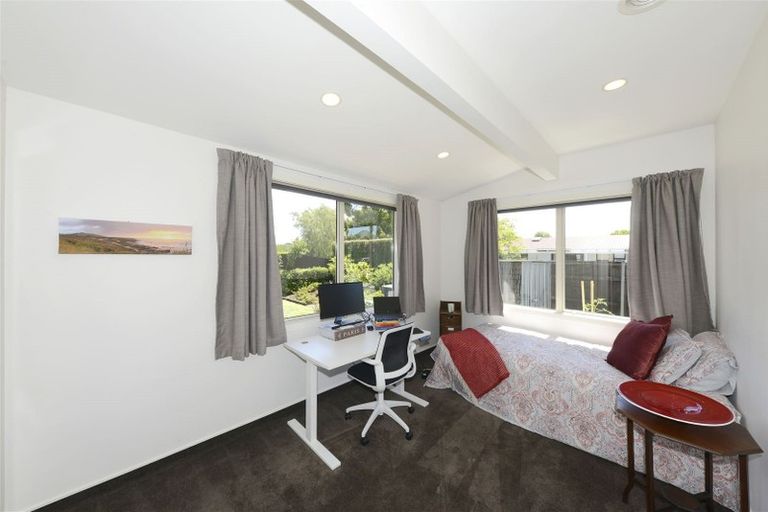 Photo of property in 97 Roydvale Avenue, Burnside, Christchurch, 8053
