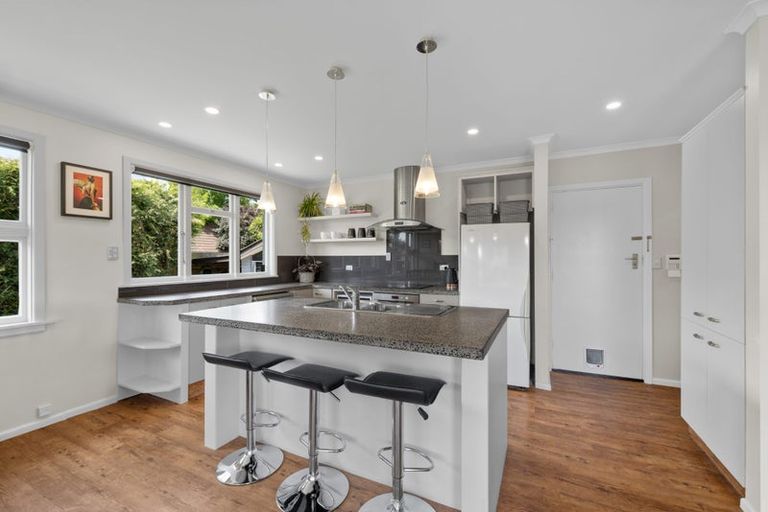 Photo of property in 31 Woodend Road, Woodend, 7610