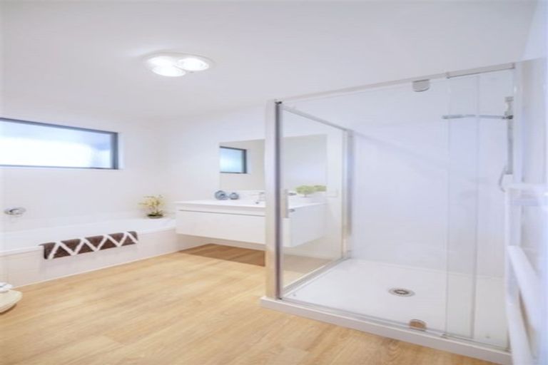 Photo of property in 6 Lady Nugent Lane, Halswell, Christchurch, 8025