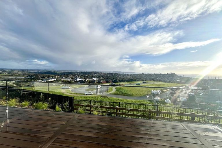 Photo of property in 4 Ti Tree Lane, Stanmore Bay, Whangaparaoa, 0932