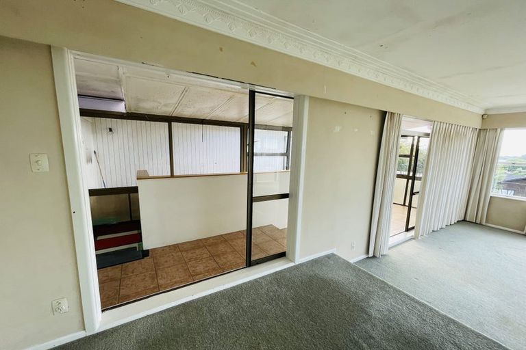 Photo of property in 21 Marlborough Avenue, Glenfield, Auckland, 0629