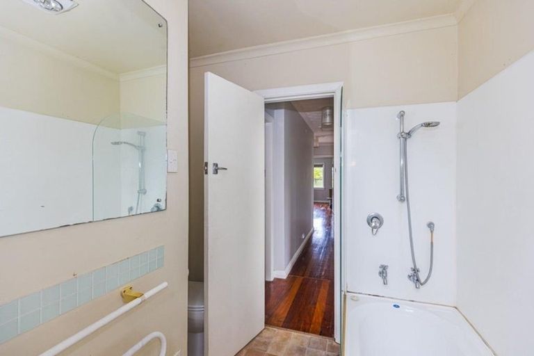 Photo of property in 18 Toi Street, Tawhero, Whanganui, 4501